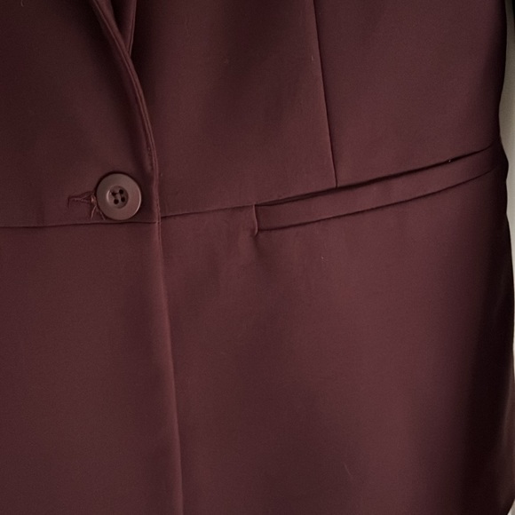 YAS fitted burgundy blazer with long sleeves - Picture 4 of 8